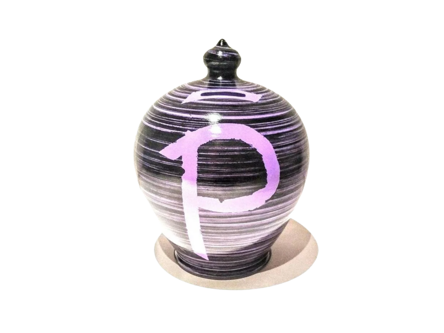 Looking for a personalized coin bank for that special someone? We welcome custom orders! We will hand draw your initials and/or hand paint your piggy bank with colors of your choice. A great gift idea for both women and men!  💰 Size: 30 cm = 11,811 Inches. Circumference: 72 cm = 28,3 inches.  Colors: Brilliant Purple and Black, as in picture.  With hole and stopper plug, or without hole.
