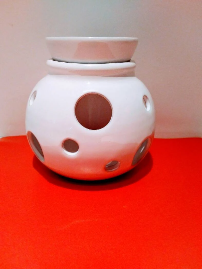 Ceramic oil burner, Oil burner, essential oil burner, ceramic oil burner, aromatherapy diffuser, pottery wax burner, candle warmer
