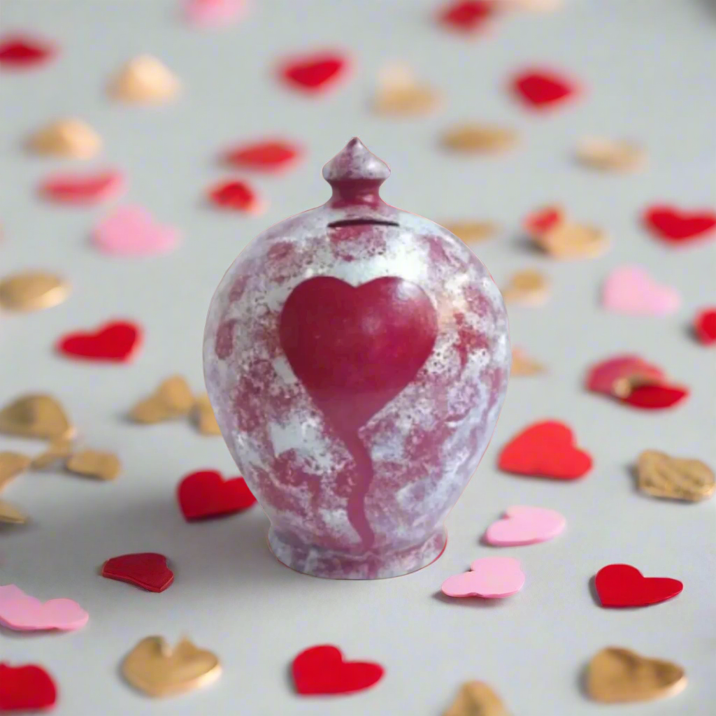 Colors: Permanent Red, White, Silver. Heart Ballon: Permanent Red. 💰Size: 15 cm = 5.90 inches in height. Circumference: 40 cm = 15.74 inches. With hole and stopper plug, or without hole.